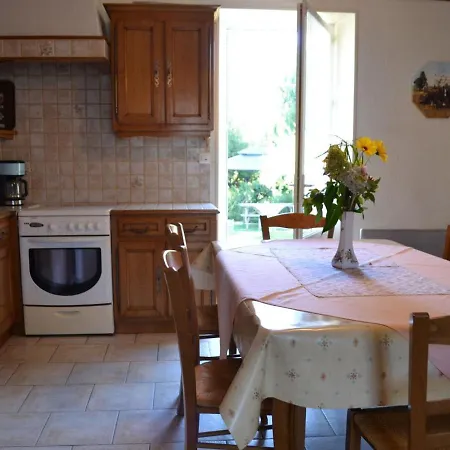 De Peche Au Bord De La Charente Avec Wifi Et Parking - Fr-1-653-189 Dom wakacyjny *