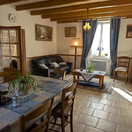 De Peche Au Bord De La Charente Avec Wifi Et Parking - Fr-1-653-189 * Saint-Genis-d'Hiersac