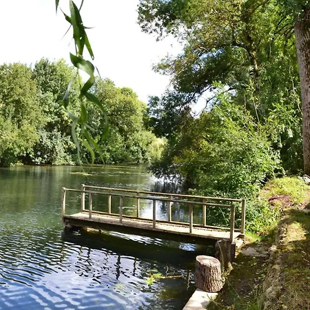 Familial Avec Jardin Au Bord De L'eau, Terrasses, Velo, Jeux, Proche Charente, Wifi Inclus - Fr-1-653-189 Holiday home