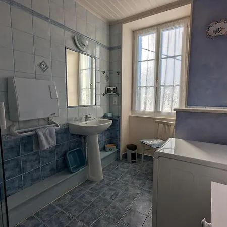 De Peche Au Bord De La Charente Avec Wifi Et Parking - Fr-1-653-189 Dom wakacyjny