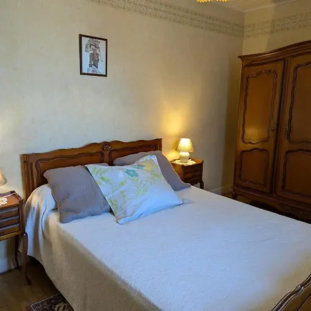 De Peche Au Bord De La Charente Avec Wifi Et Parking - Fr-1-653-189 * Saint-Genis-d'Hiersac